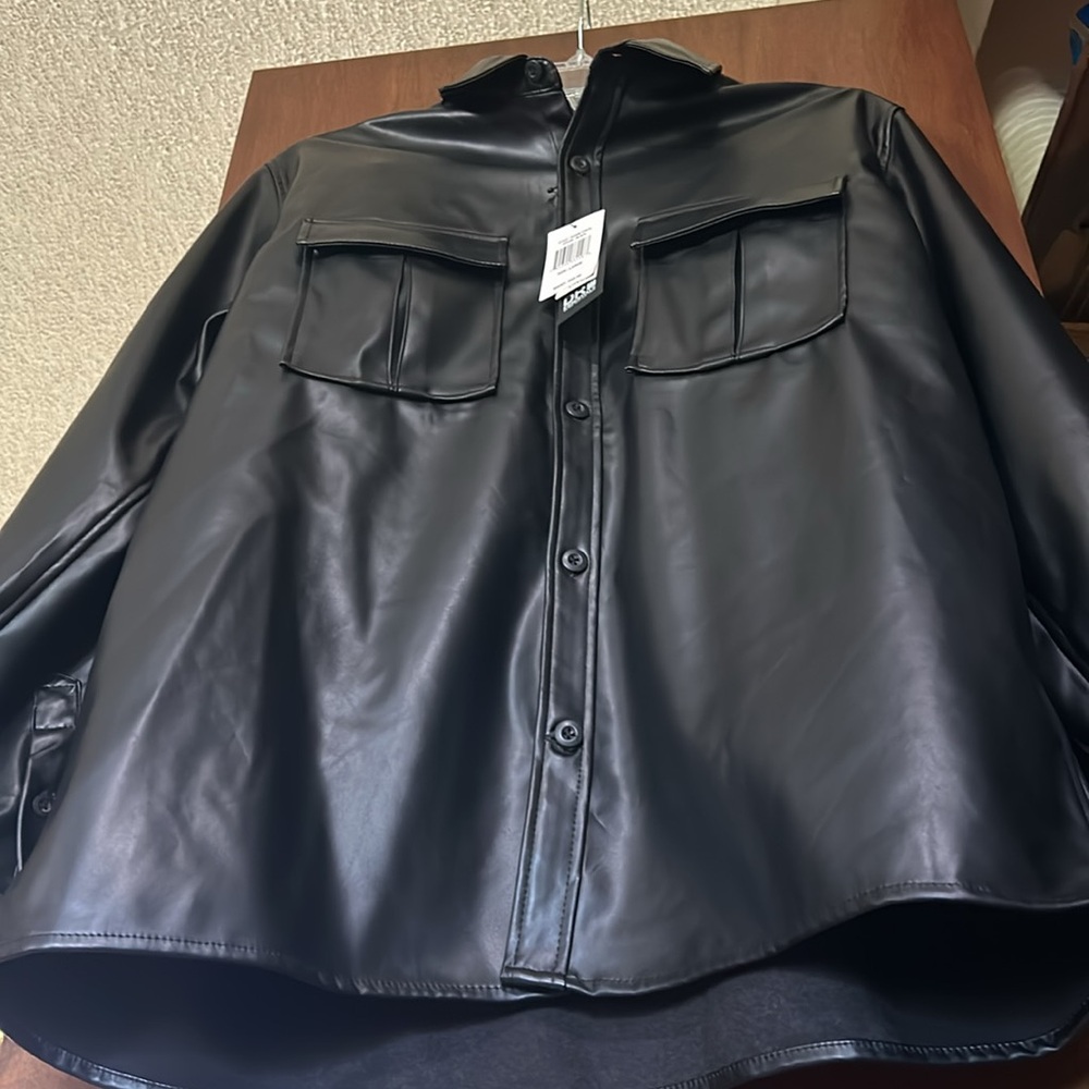 NWT D.R. ESSENTIALS Faux leather jacket - Picture 2 of 11